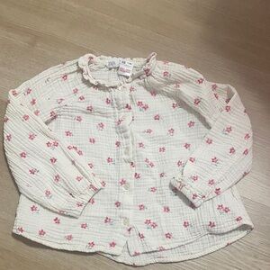 Zara Ivory Button Down Shirt with Pink Floral Pattern